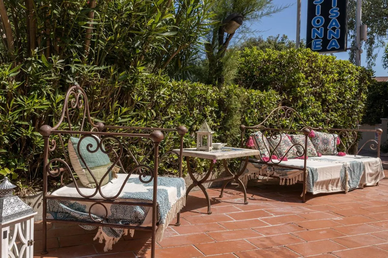 ** Aparthotel Hotel Quisisana Vada Italy