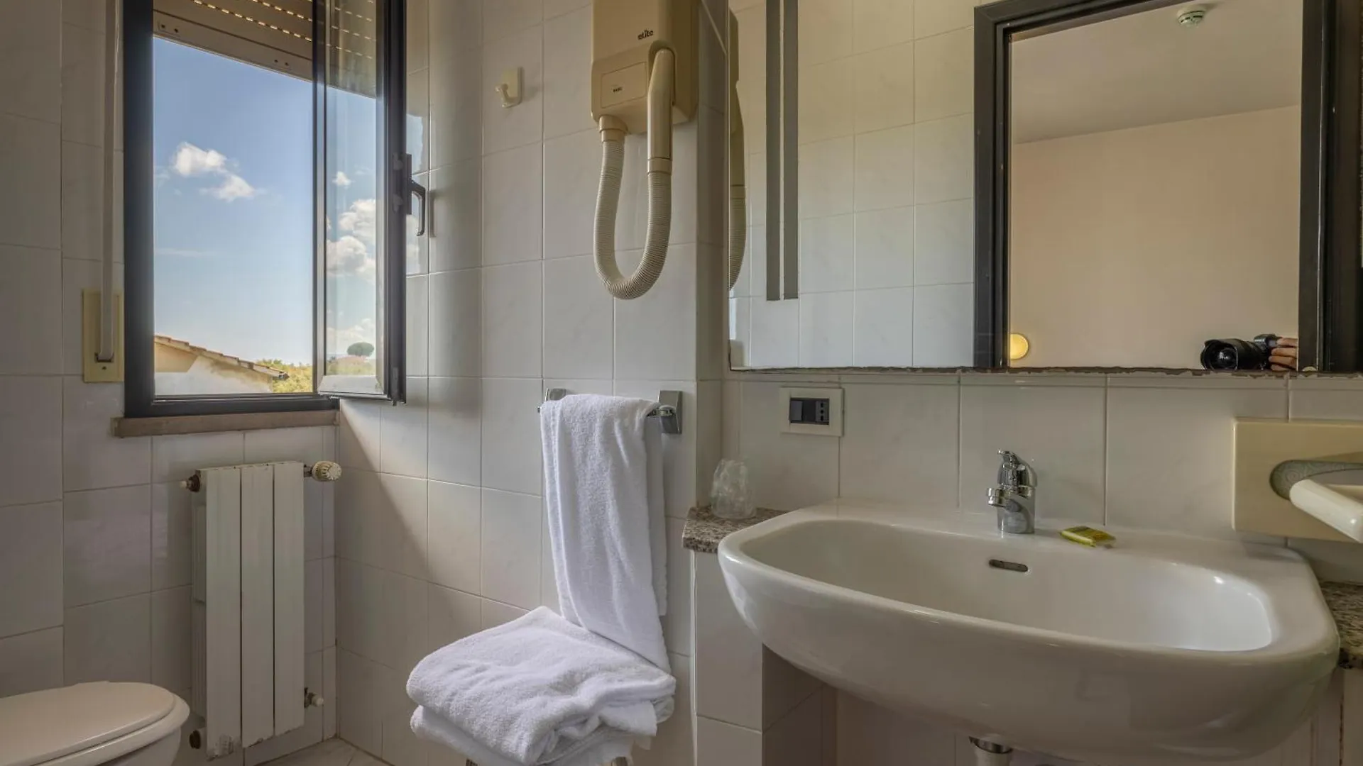 Hotel Quisisana Vada 2*,